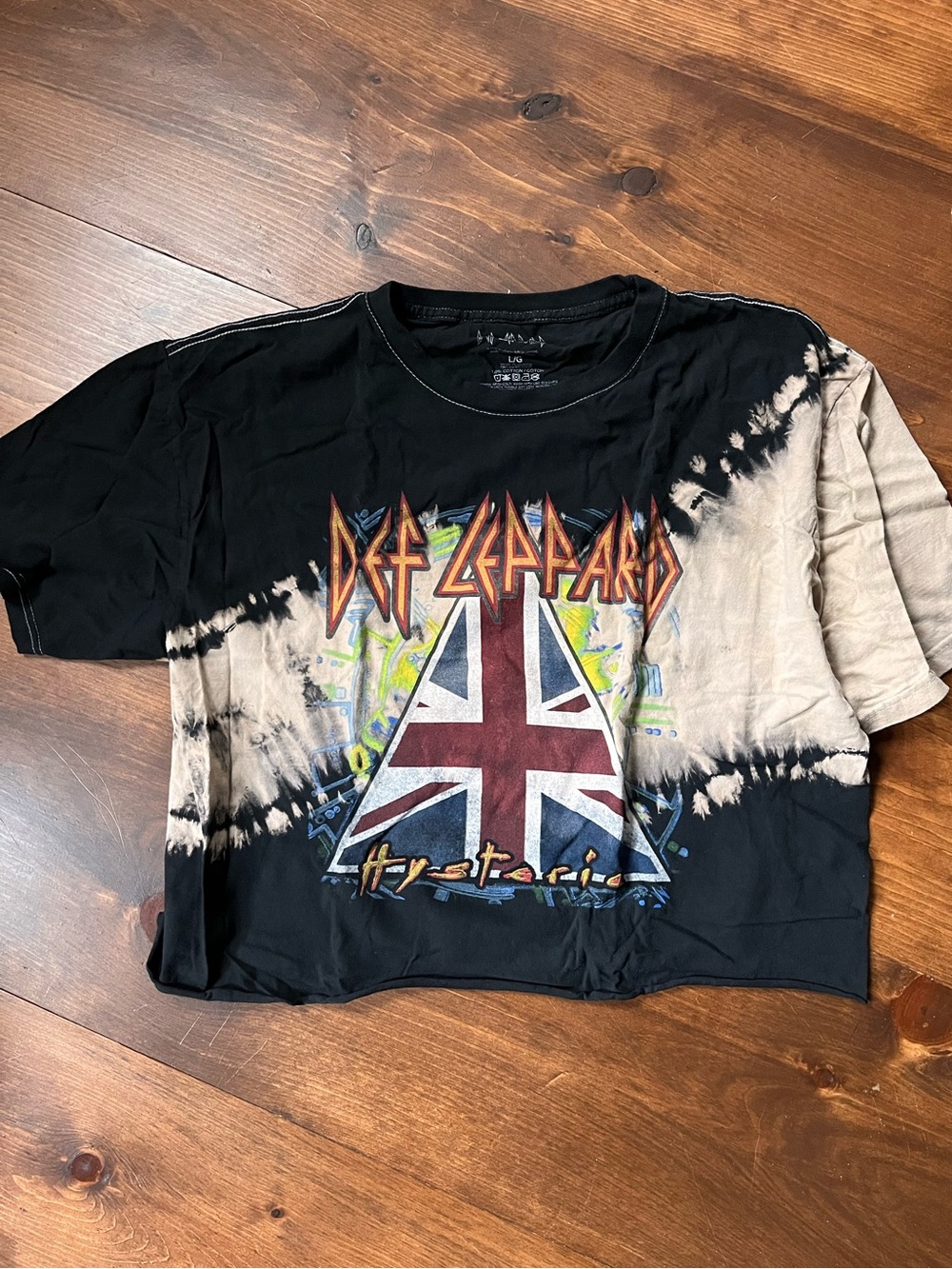 Def Leppard Cropped Tee